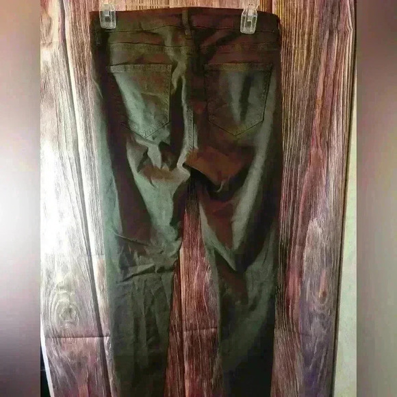 Buffalo David Brittan woman's sz 4 army green skinny jean - Picture 4 of 4